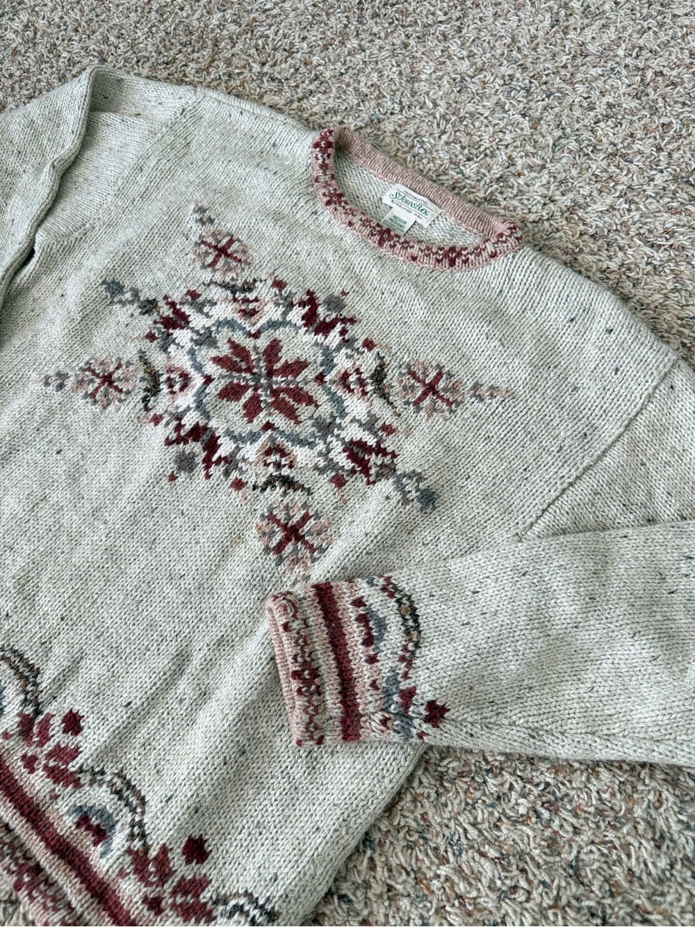 Vintage sz M St. John’s Bay snowflake wool blend sweater